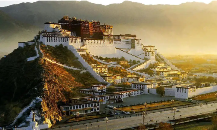 又一地發(fā)文：總包、專包企業(yè)不得使用未取得相應(yīng)資質(zhì)和未在建筑市場監(jiān)管與誠信一體化工作平臺報送企業(yè)基本信息的建筑勞務(wù)專業(yè)作業(yè)公司！