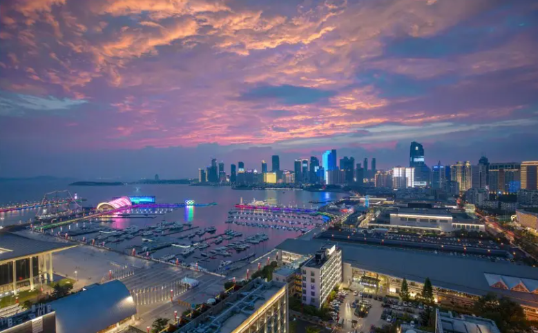 企業(yè)申報資質(zhì)，可自主選擇承諾制（業(yè)績數(shù)據(jù)等級達到A級）或一般方式（組織專家審查申報材料）！全部要求現(xiàn)場核查業(yè)績！